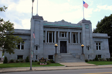 MelroseMemorialBldg.jpg